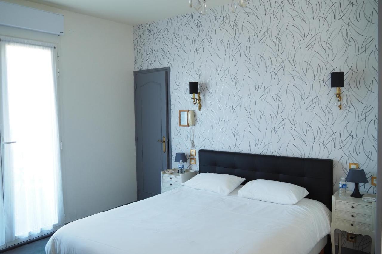Hotel Primavera แซ็งต์-ปาเลส์-ซูร์-แมร์ ภายนอก รูปภาพ