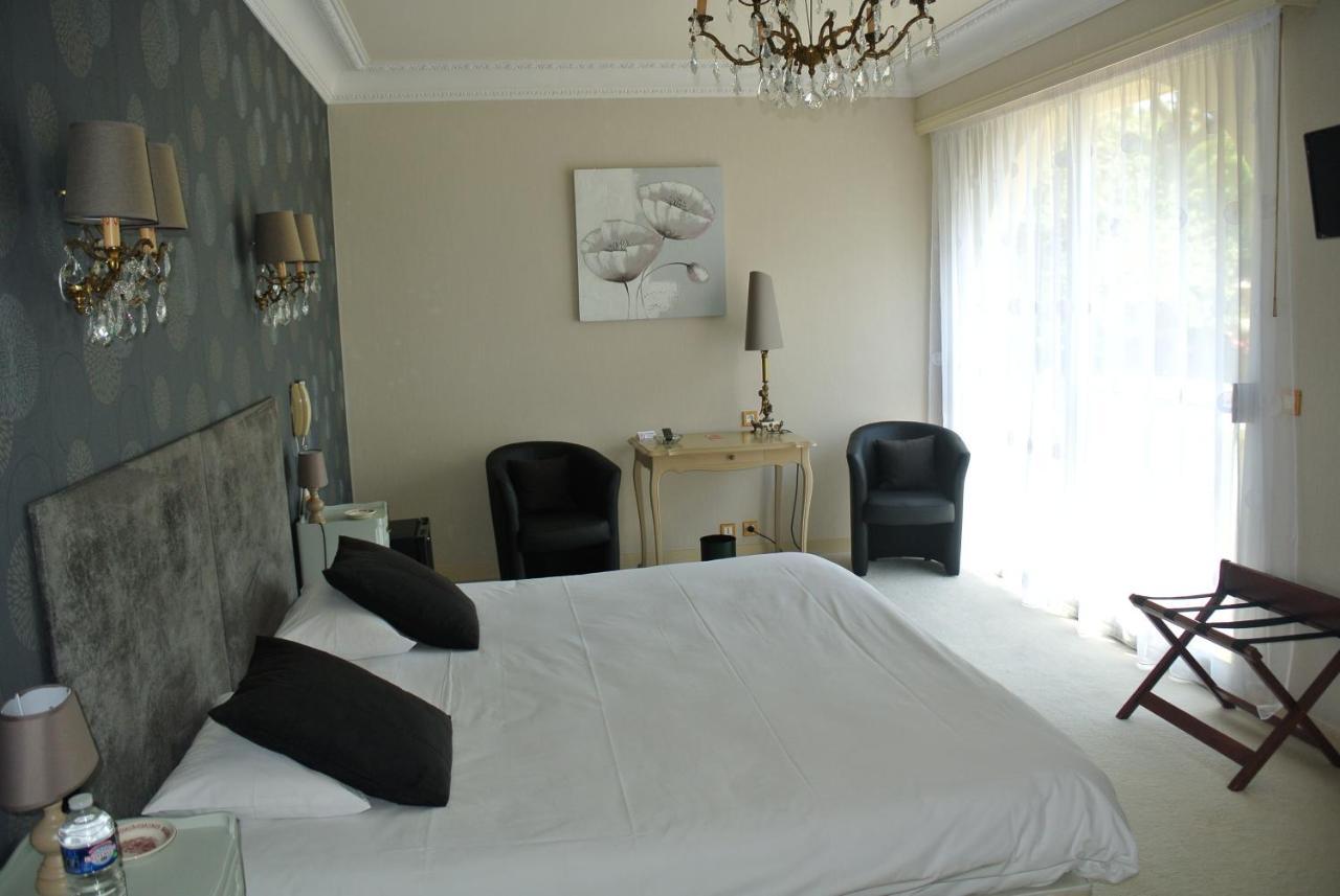 Hotel Primavera แซ็งต์-ปาเลส์-ซูร์-แมร์ ภายนอก รูปภาพ