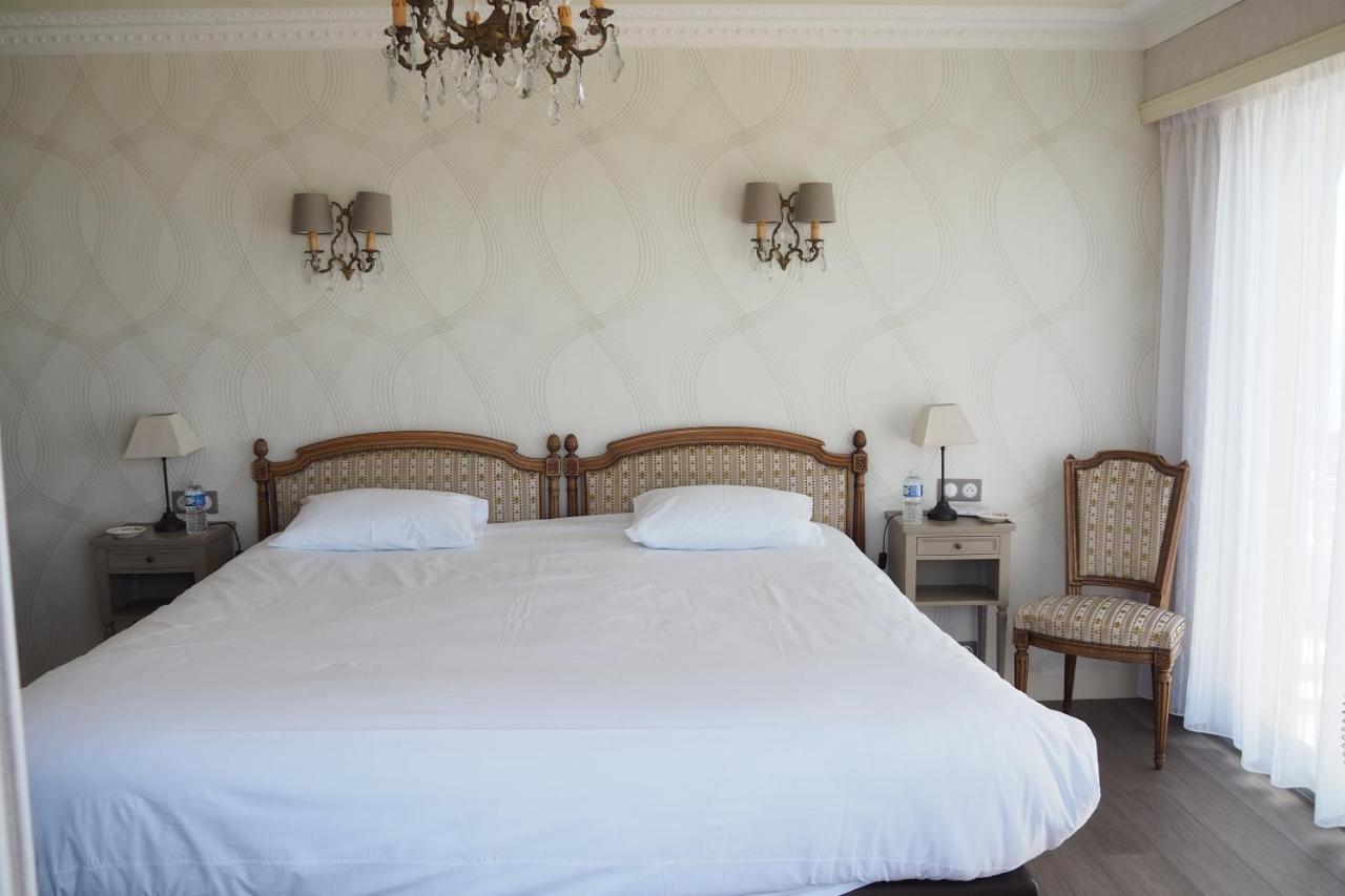 Hotel Primavera แซ็งต์-ปาเลส์-ซูร์-แมร์ ภายนอก รูปภาพ