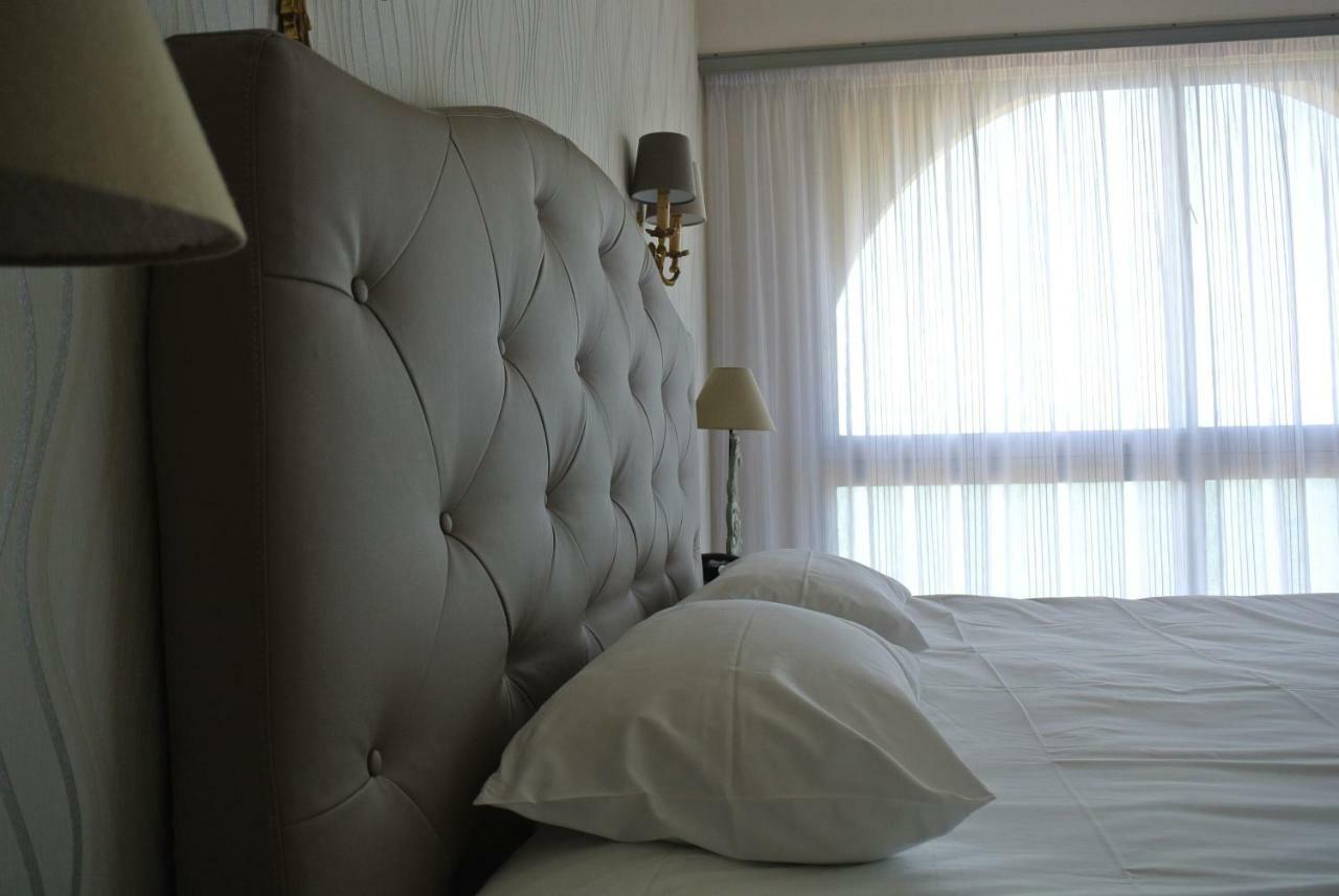 Hotel Primavera แซ็งต์-ปาเลส์-ซูร์-แมร์ ภายนอก รูปภาพ