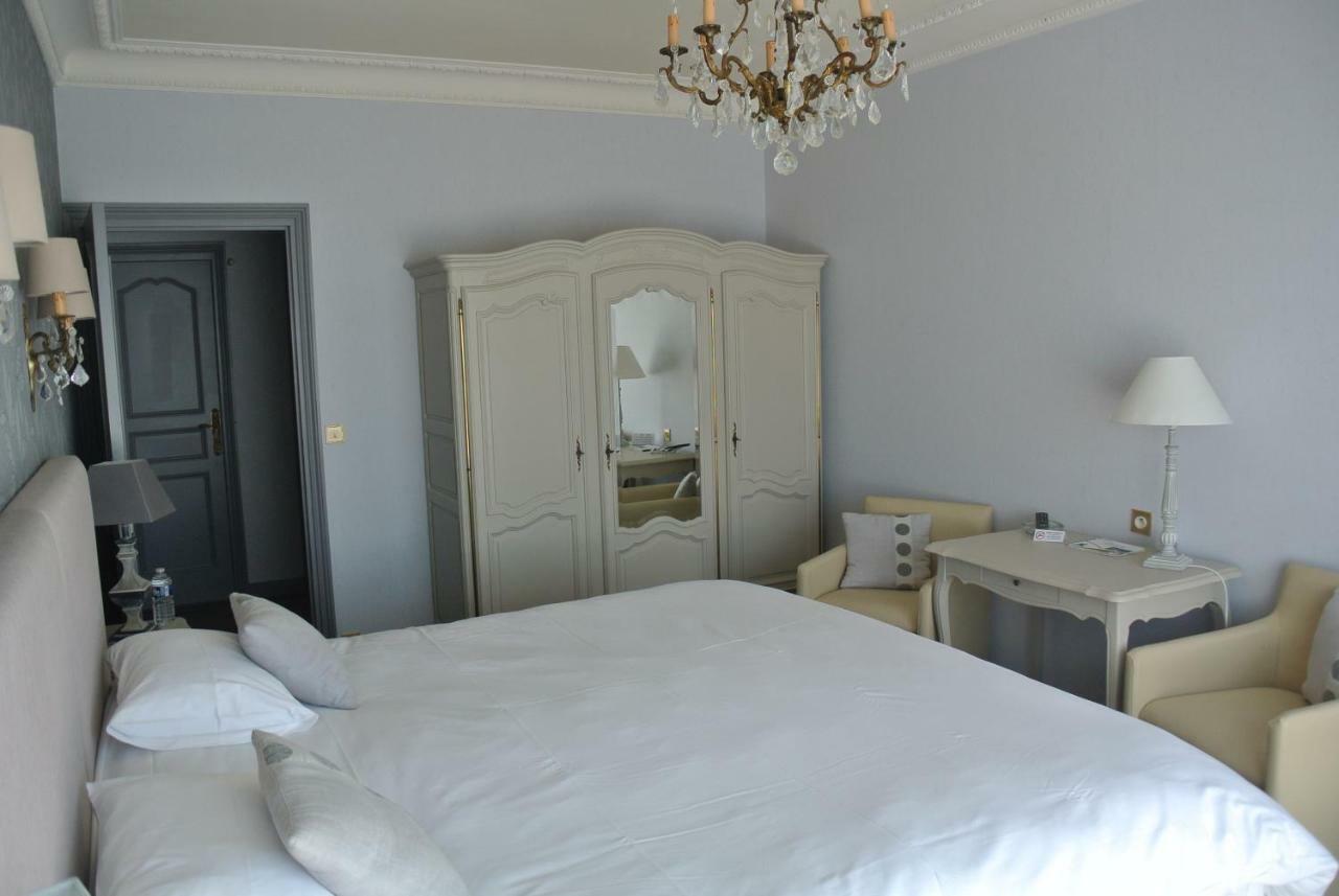 Hotel Primavera แซ็งต์-ปาเลส์-ซูร์-แมร์ ภายนอก รูปภาพ